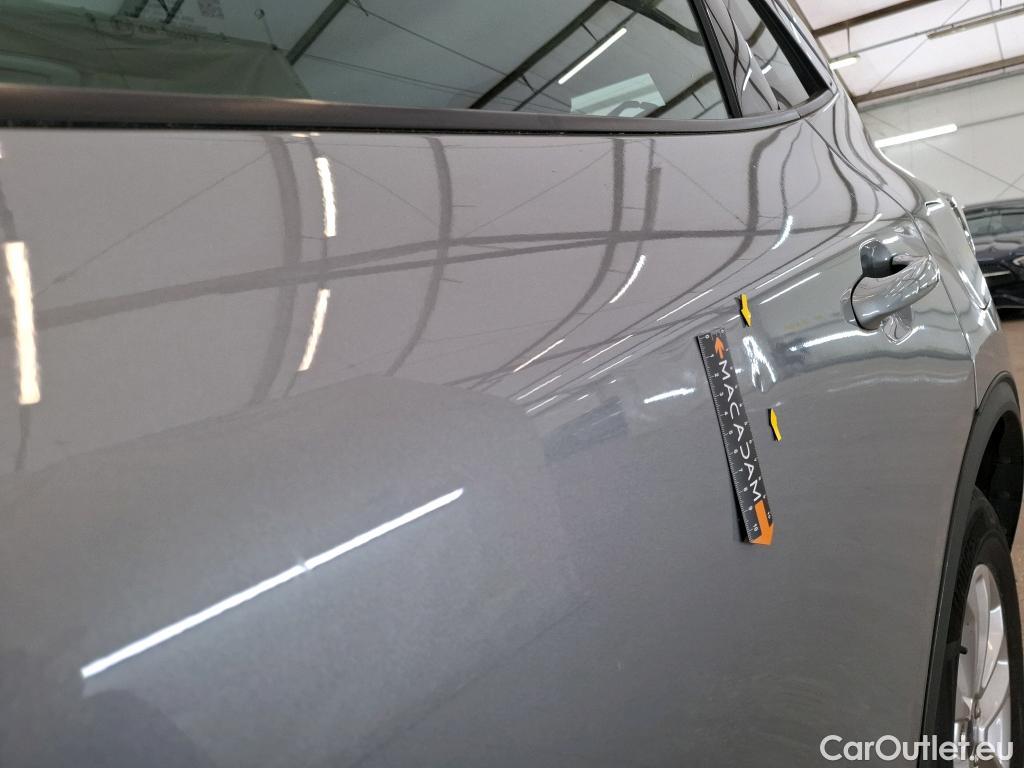  Ford  Kuga FORD  / 2019 / 5P / SUV 2.5 Dur 225 hybrid PHEV Pshift Titanium #8