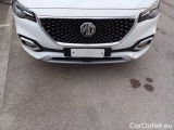  MG  EHS MG  / 2021 / 5P / SUV 1.5 T PLUG-IN HYBRID EXCLUSIVE #26