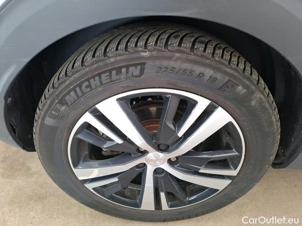  Peugeot  3008 PEUGEOT  / 2016 / 5P / SUV Hybrid 225 e-EAT8 ALLURE BUSINESS #22