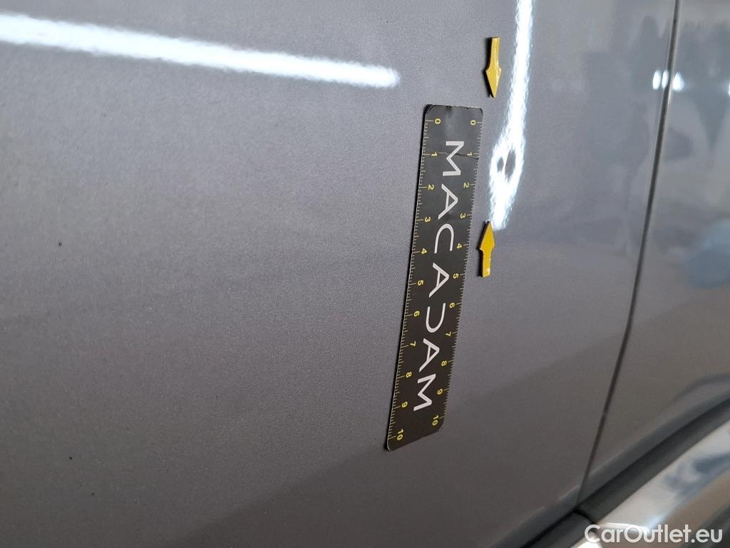  Peugeot  3008 PEUGEOT  / 2016 / 5P / SUV Hybrid 225 e-EAT8 ALLURE BUSINESS #30