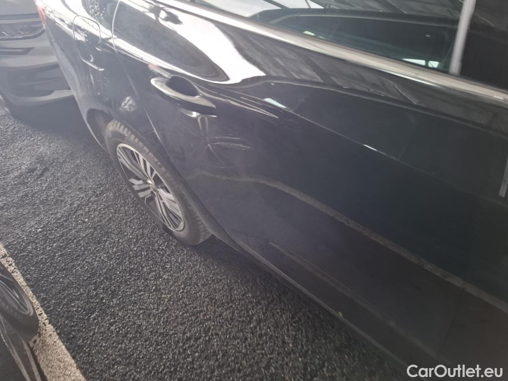  Renault  Megane RENAULT Mégane Estate / 2020 / 5P / Break Intens E-Tech hybride rechargeable 160 #40