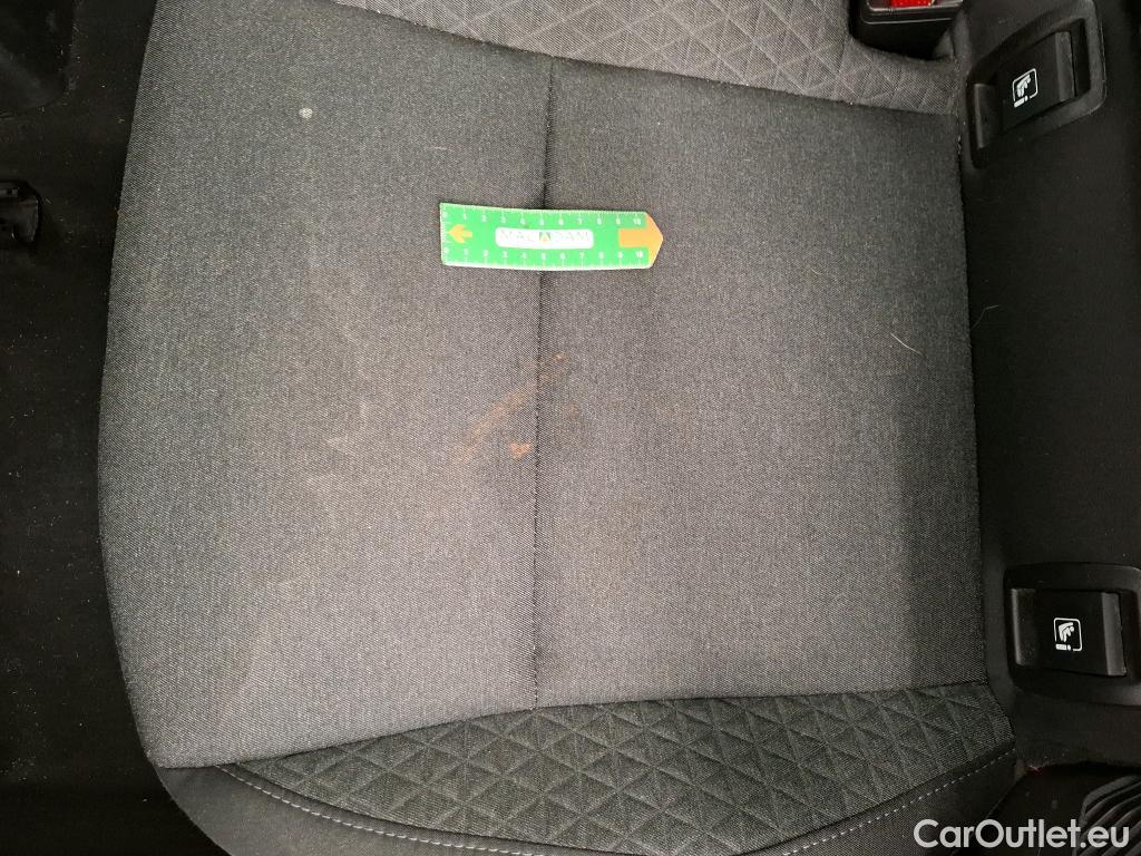  Renault  Clio  V Business 1.6 E-TECH Hybrid 140CV BVA6 E6d #46