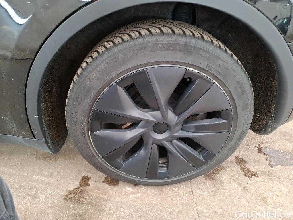  Tesla  Model Y TESLA  / 2020 / 5P / SUV Grande Autonomie RWD #1