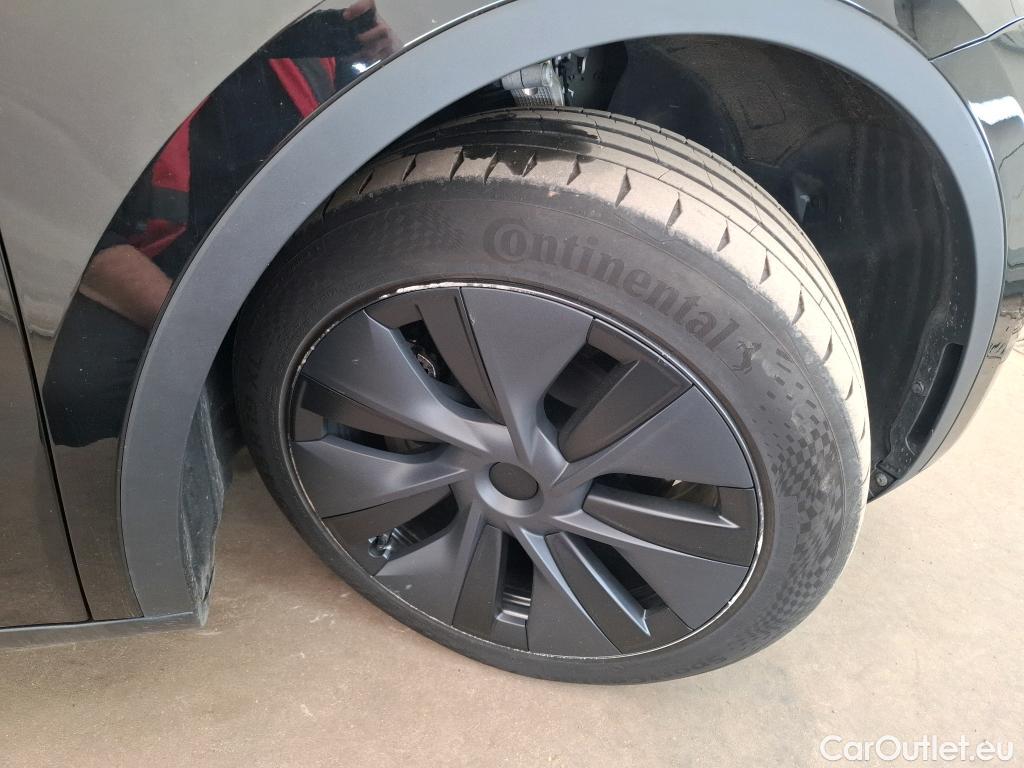  Tesla  Model Y TESLA  / 2020 / 5P / SUV Grande Autonomie RWD #7
