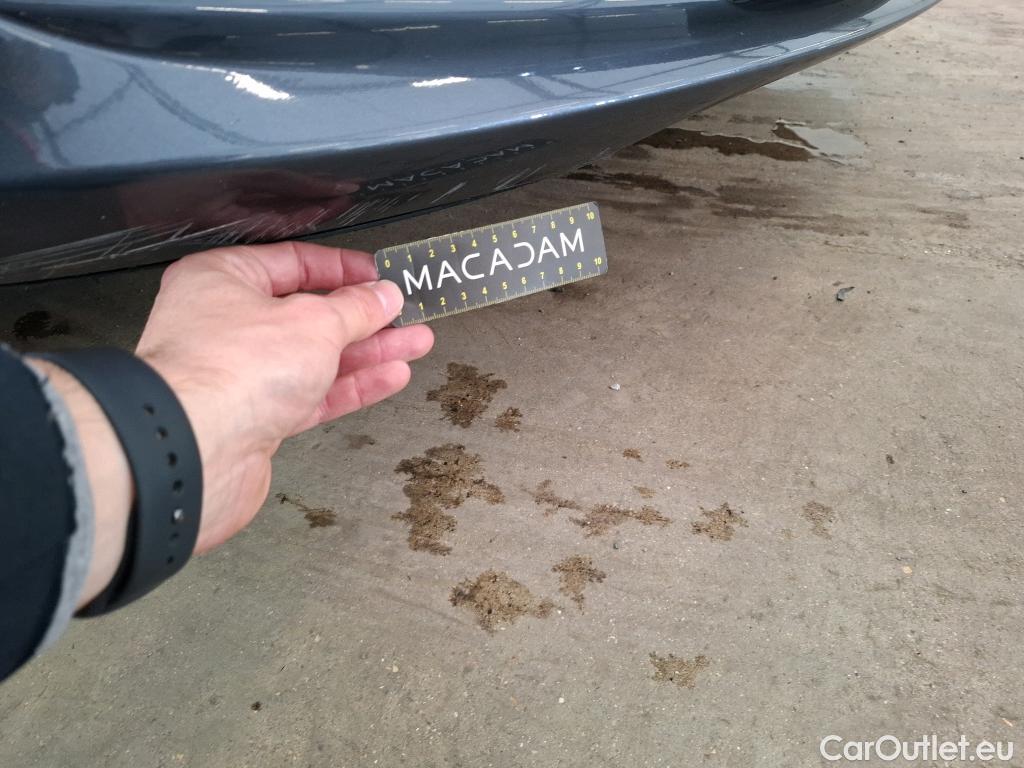  Tesla  Model 3 TESLA  / 2018 / 4P / Berline Autonomie Standard Plus RWD #40