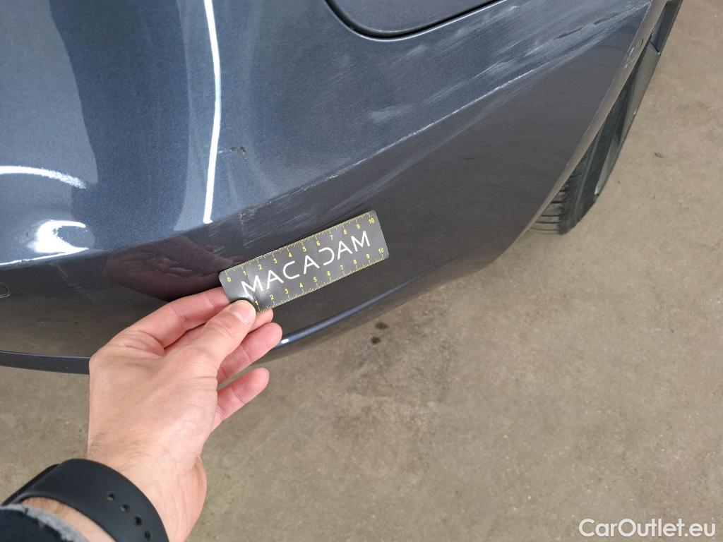  Tesla  Model 3 TESLA  / 2018 / 4P / Berline Autonomie Standard Plus RWD #23