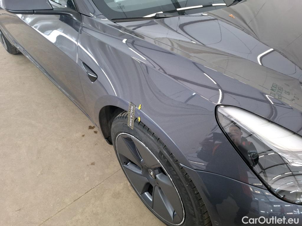  Tesla  Model 3 TESLA  / 2018 / 4P / Berline Autonomie Standard Plus RWD #48