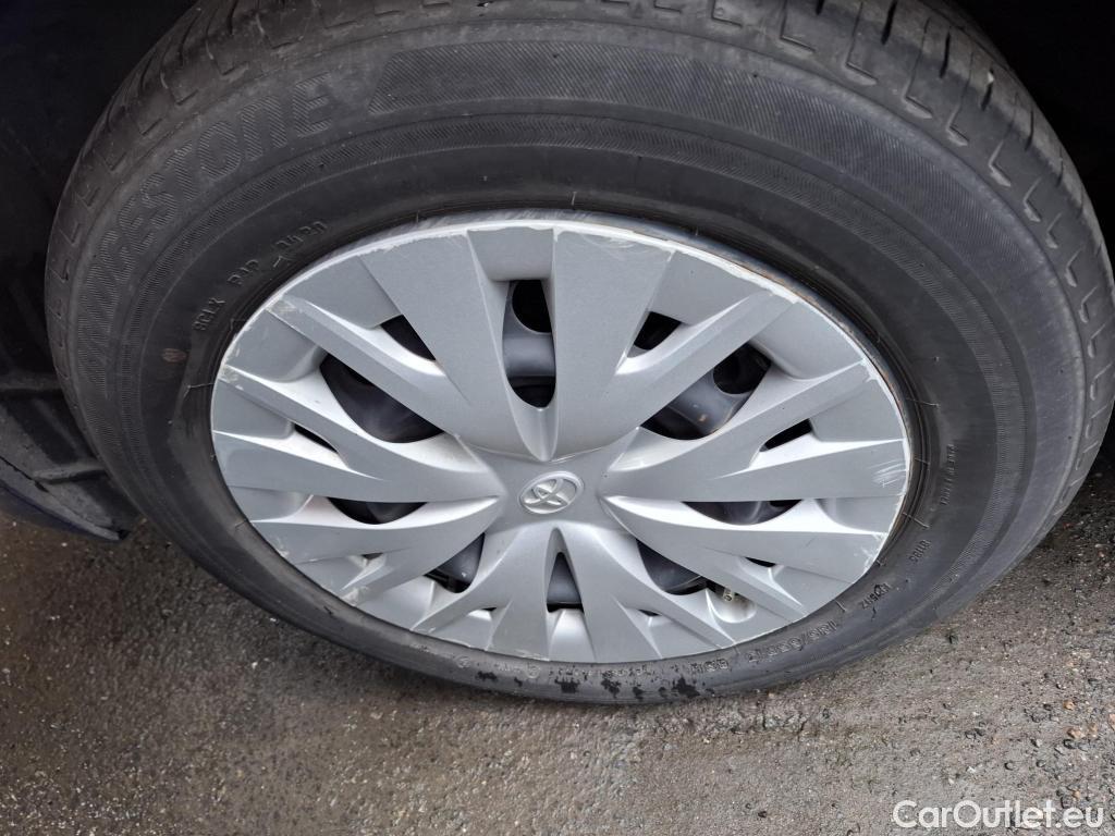  Toyota  Yaris TOYOTA  Hybride / 2019 / 5P / Berline Hybride 116h France Business Stage Acad #61