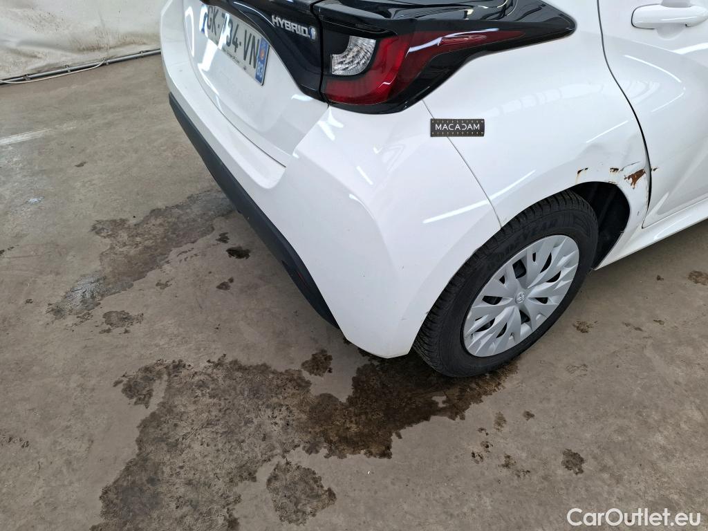  Toyota  Yaris TOYOTA  Hybride / 2019 / 5P / Berline Hybride 116h Dynamic Business Beyond Zer #19