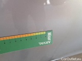  Toyota  Yaris TOYOTA  / 2017 / 5P / BERLINA 1.5 HYBRID BUSINESS #39