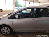  Toyota  Yaris TOYOTA  / 2017 / 5P / BERLINA 1.5 HYBRID BUSINESS #59