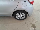  Toyota  Yaris TOYOTA  / 2017 / 5P / BERLINA 1.5 HYBRID BUSINESS #70