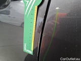  Toyota  Yaris TOYOTA  / 2020 / 5P / BERLINA HYBRID BUSINESS MY20 #102