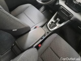  Toyota  Yaris TOYOTA  / 2020 / 5P / BERLINA HYBRID BUSINESS MY20 #130