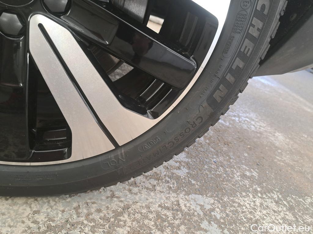  Volvo  XC 40 XC40 Plus Recharge Pure Electric 2WD 70kWh BVA #7