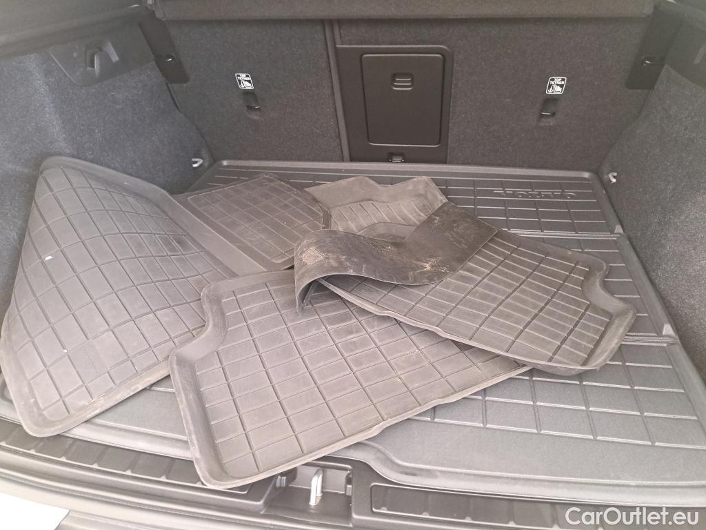  Volvo  XC 40 XC40 Plus Recharge Pure Electric 2WD 70kWh BVA #1