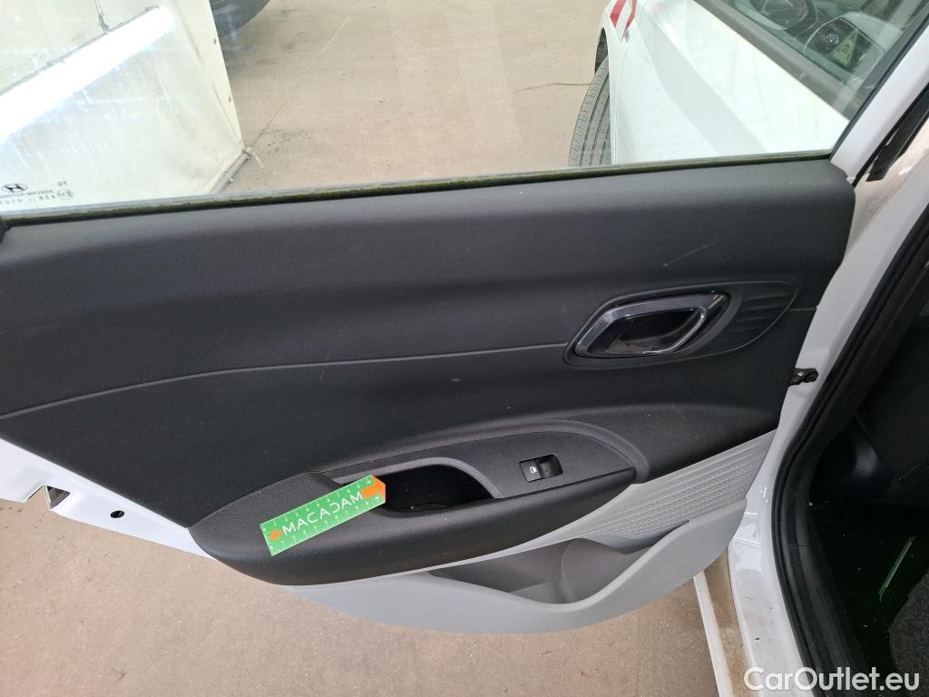  Hyundai  i20 HYUNDAI  / 2020 / 5P / Berline 1.0 T-GDI 100 HYBRID 48V Business DCT-7 TVU #7