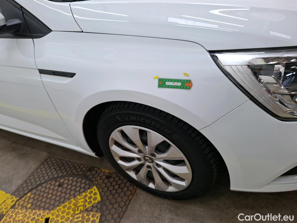  Renault  Megane  IV Berline 5pt. Société Air Nav 1.5 dCi 90CV BVM6 E6 #33