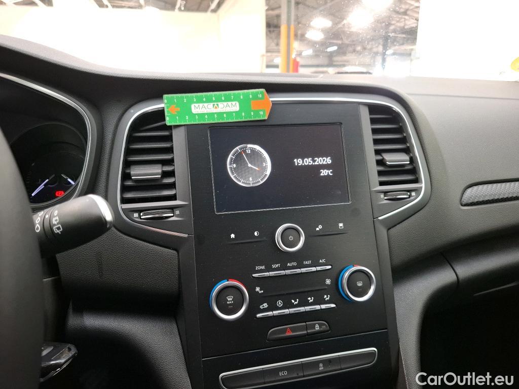  Renault  Megane  IV Berline 5pt. Société Air Nav 1.5 dCi 90CV BVM6 E6 #16