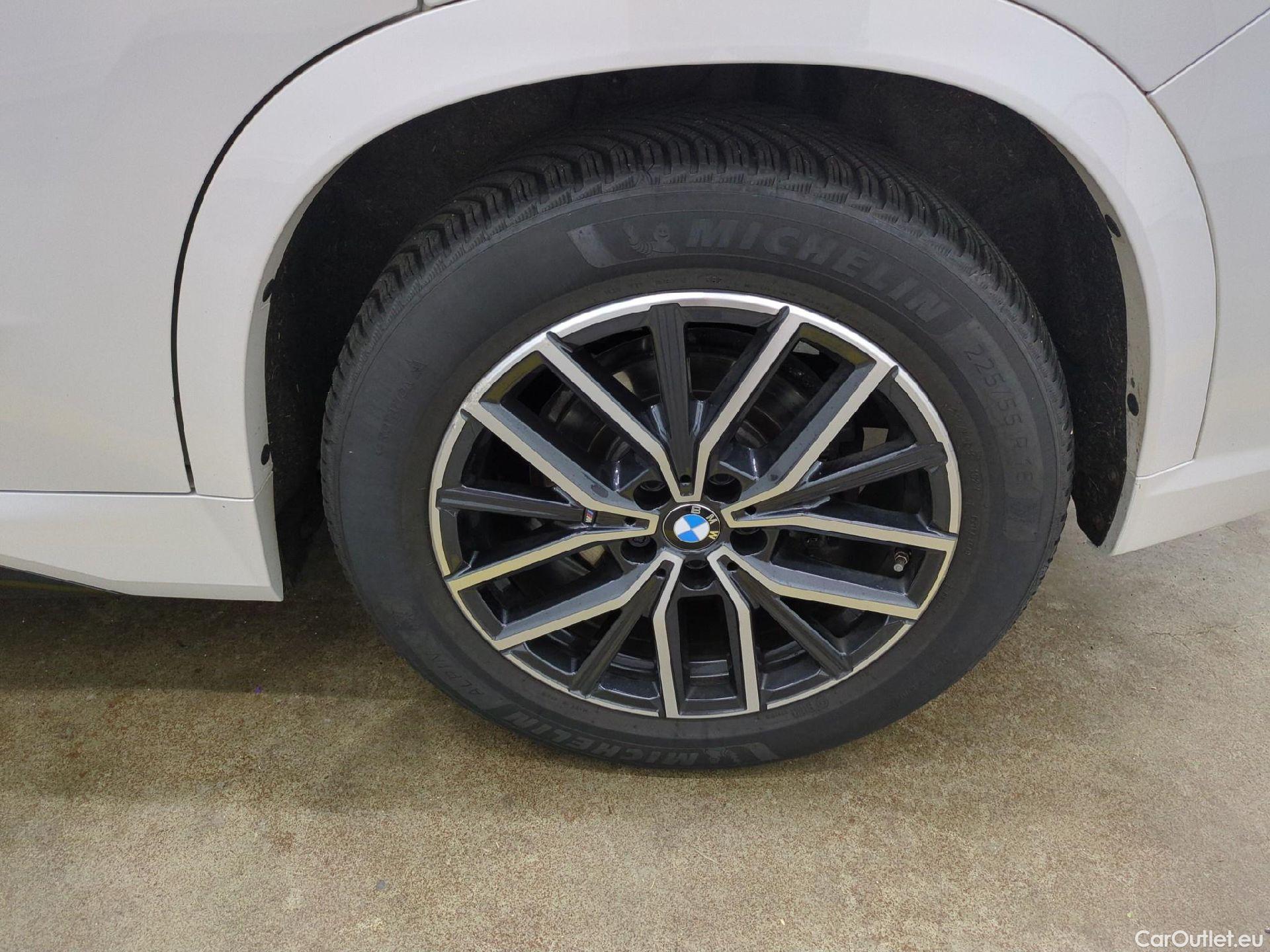  Bmw  X1 BMW  / 2022 / 5P / SUV xDrive23i M Sport DKG7 #4