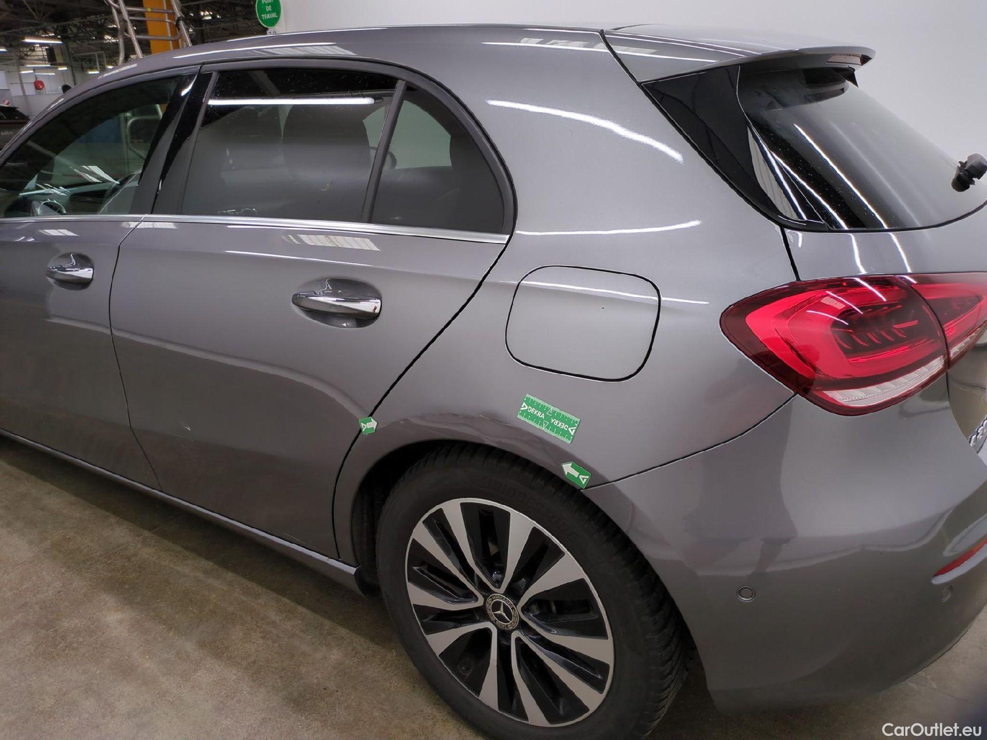  Mercedes  A-Klasse MERCEDES-BENZ Classe A Compact / 2018 / 5P / Berline A 200 Business Line 7G-DCT #25