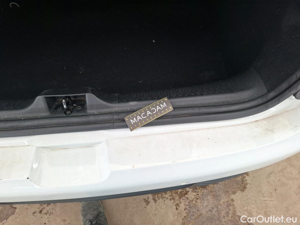  Renault  Clio  IV Business 0.9 TCe 90CV BVM5 E6 #22