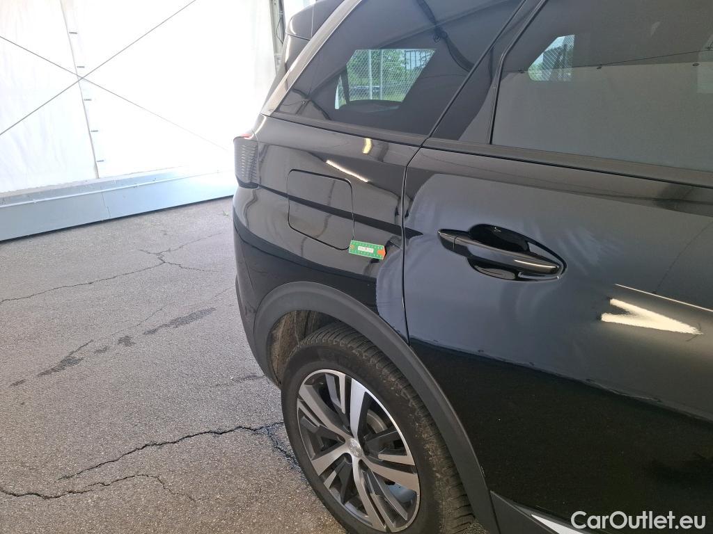  Peugeot  5008  Allure Pack 1.5 HDi 130CV BVA8 7 Sieges E6d #32