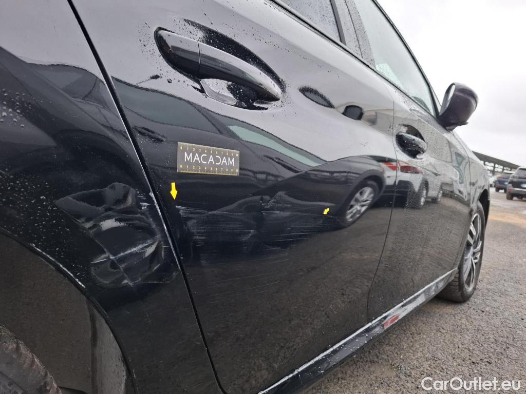  Peugeot  208  Allure Pack 1.2 PureTech 100CV BVA8 E6d #18