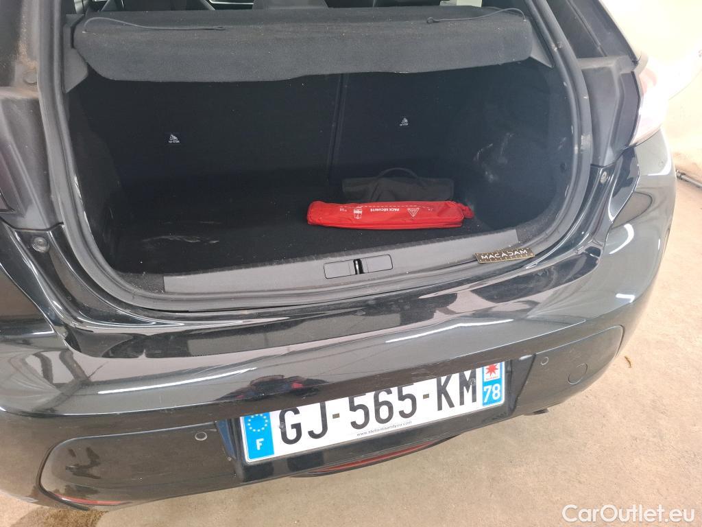  Peugeot  208  Allure Pack 1.2 PureTech 100CV BVA8 E6d #41