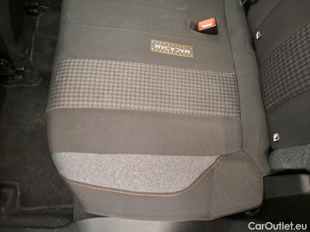  Peugeot  3008  Active Pack 1.2 PureTech 130CV BVM6 E6d #19