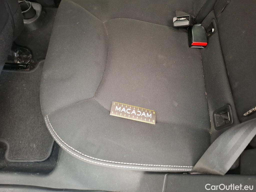 Renault  Clio  IV Business 0.9 TCe 90CV BVM5 E6 #50