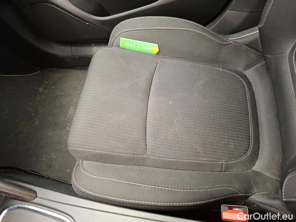  Renault  Megane  IV Berline 5pt. Business 1.5 dCi 115CV BVA7 E6d #41