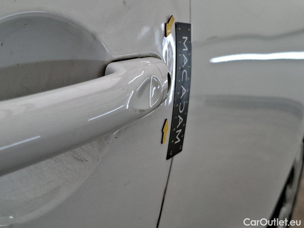  Renault  Clio  IV Air MediaNav 1.5 dCi 75CV BVM5 E6 #21
