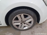  Renault  Clio RENAULT  / 2019 / 5P / BERLINA 1.0 TCE 66KW ZEN (AUTOCARRO) #17