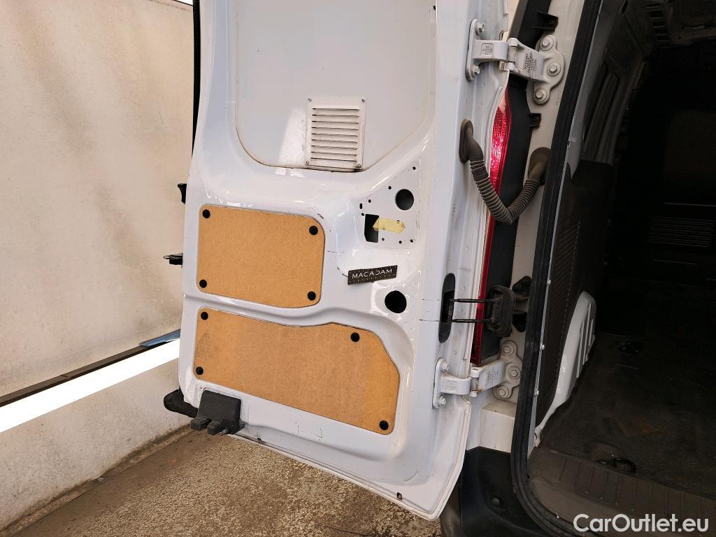  Ford  Transit Connect FORD  / 2018 / 4P / Fourgonnette 1.0E100 E85 L2 TREND BUS NAV #63