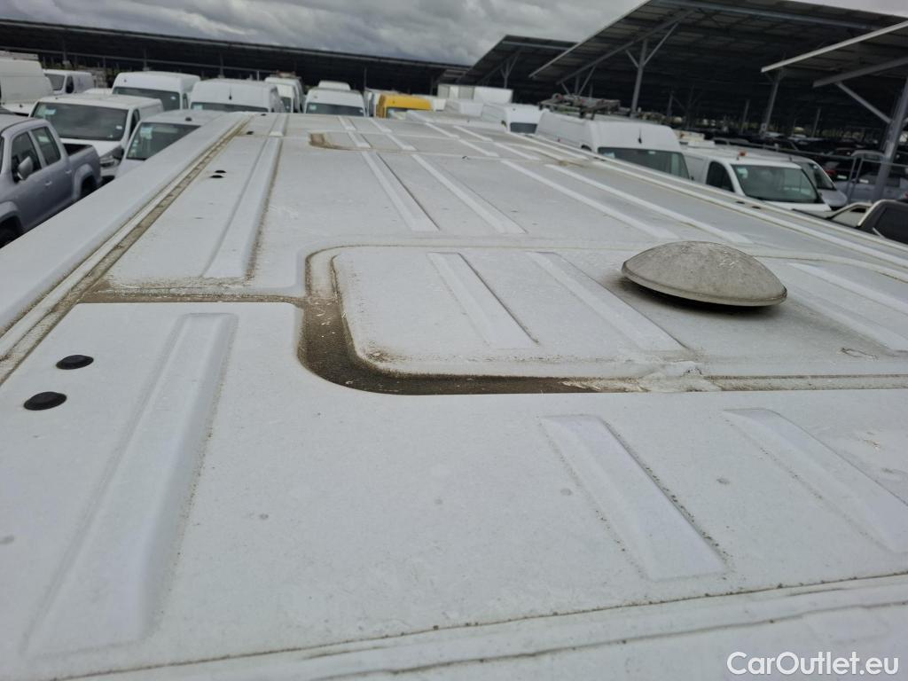  Renault  Master  III Fourgon L2H2 3 5 Grand Confort dCi 130CV BVM6 E6 #35