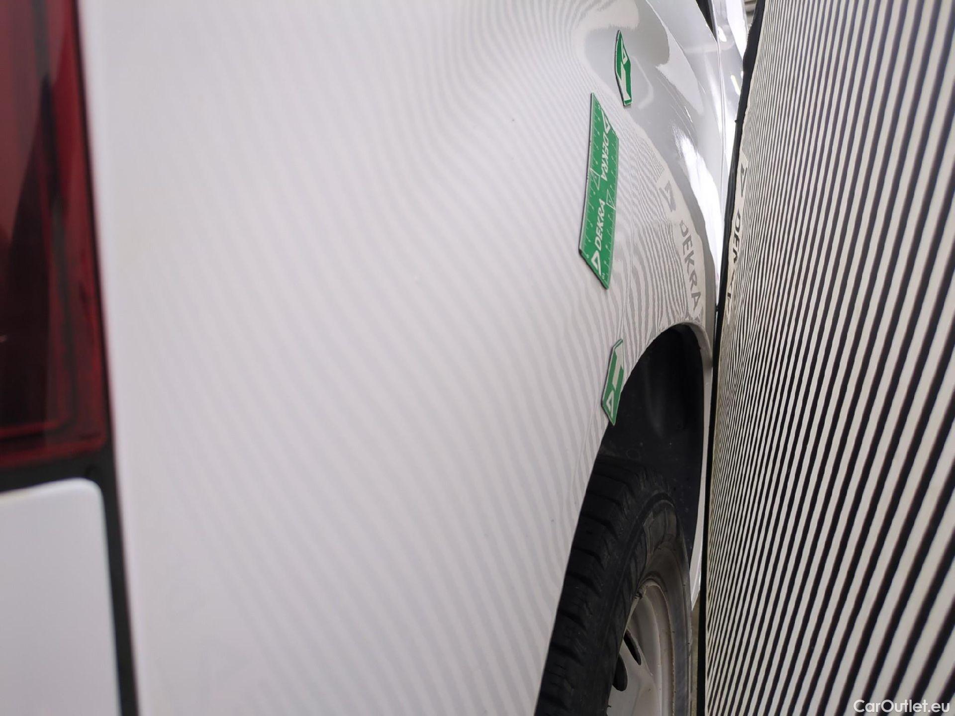  Peugeot  Partner  Grip L1 1.5 HDi 100CV BVM5 E6dT #17