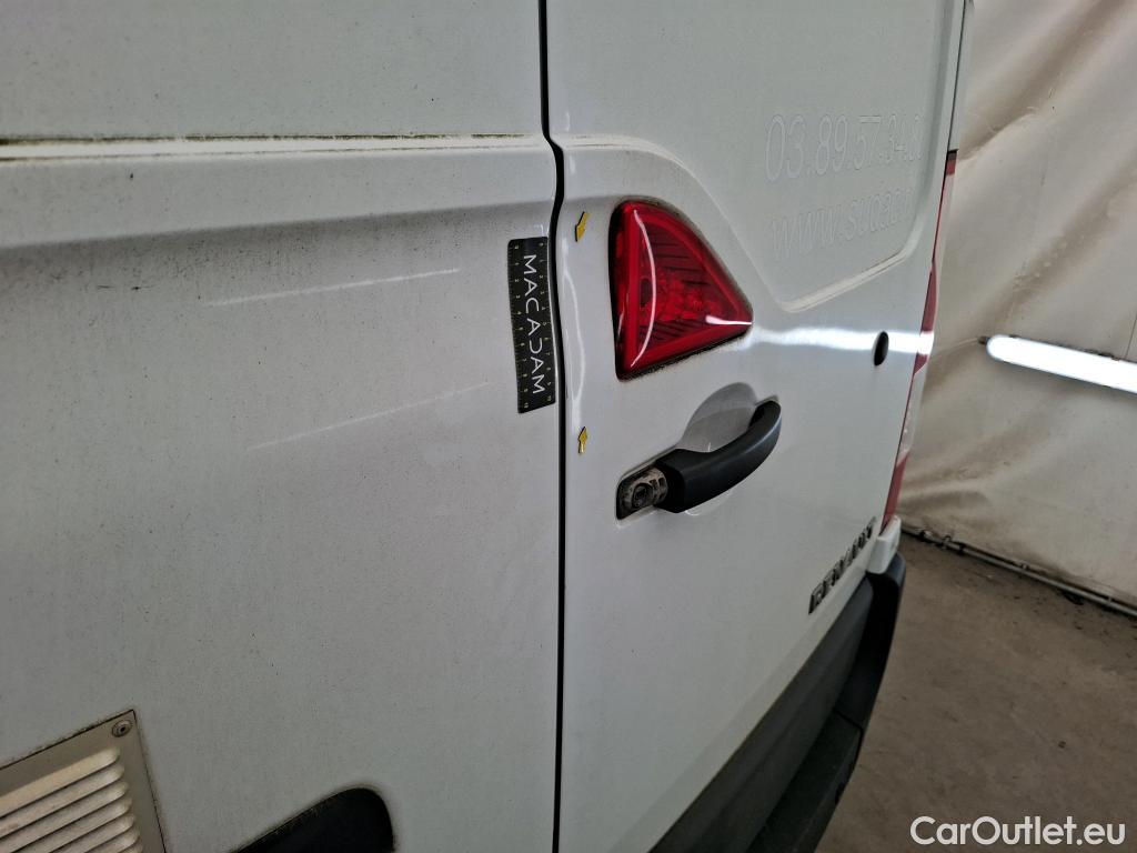  Renault  Master  III Fourgon L2H2 3 5 Grand Confort dCi 130CV BVM6 E6 #26