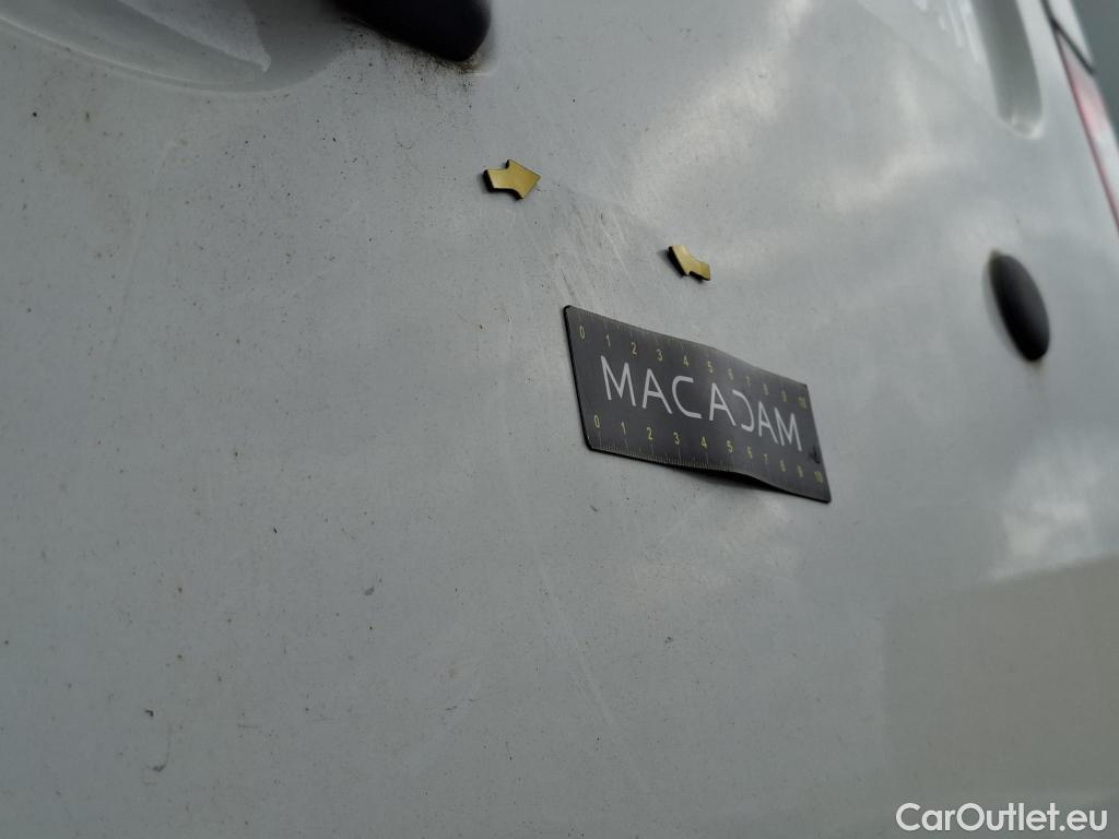  Renault  Master  III Fourgon L2H2 3 5 Grand Confort dCi 130CV BVM6 E6 #32