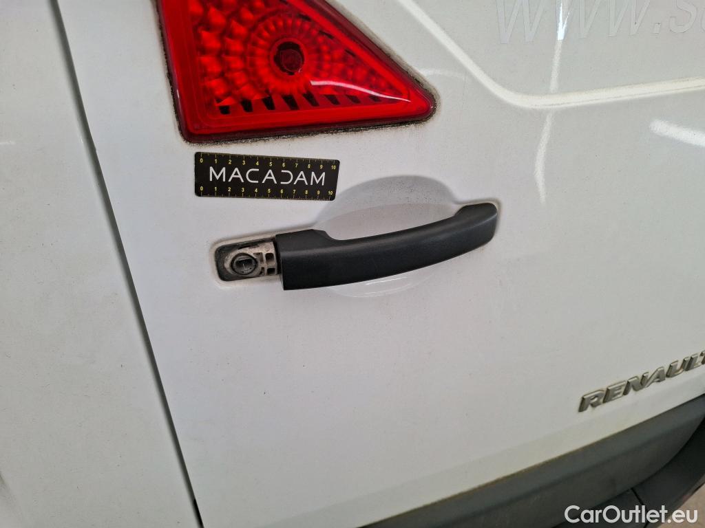  Renault  Master  III Fourgon L2H2 3 5 Grand Confort dCi 130CV BVM6 E6 #8