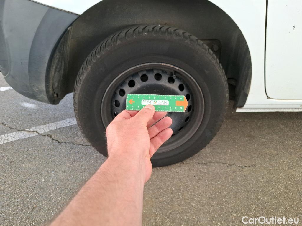  Renault  Kangoo RENAULT  Express VU 4p Fourgonnette Grand Confort dCi 90 EDC #59