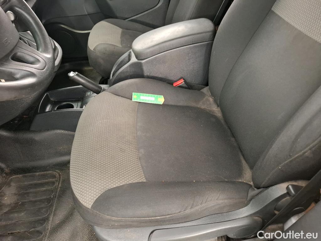  Renault  Kangoo RENAULT  Express VU 4p Fourgonnette Grand Confort dCi 90 EDC #16