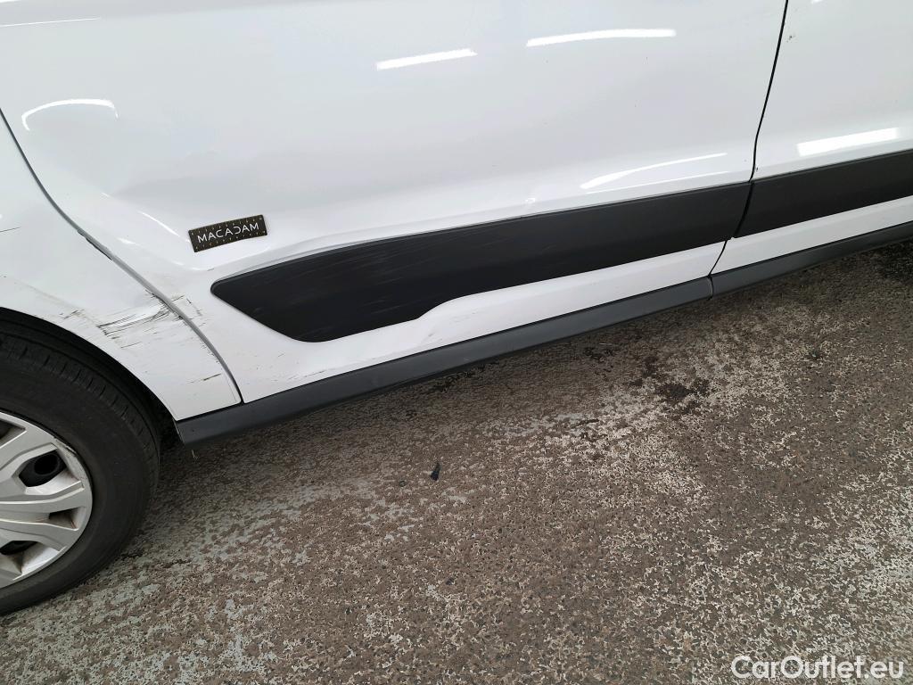  Ford  Transit Connect FORD  / 2018 / 4P / Fourgonnette 1.0E100 E85 L2 TREND BUS NAV #50