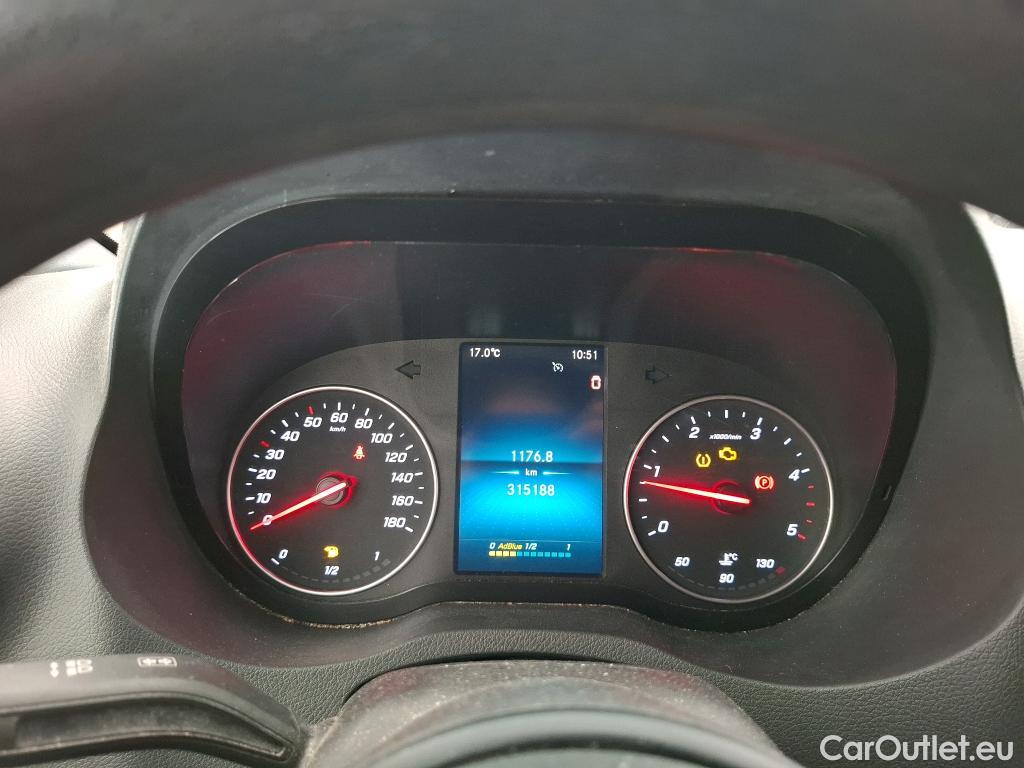  Mercedes  Sprinter MERCEDES-BENZ  / 2018 / 4P / Fourgon tôlé 317 FG 37 3,5t PRO Propu. #82