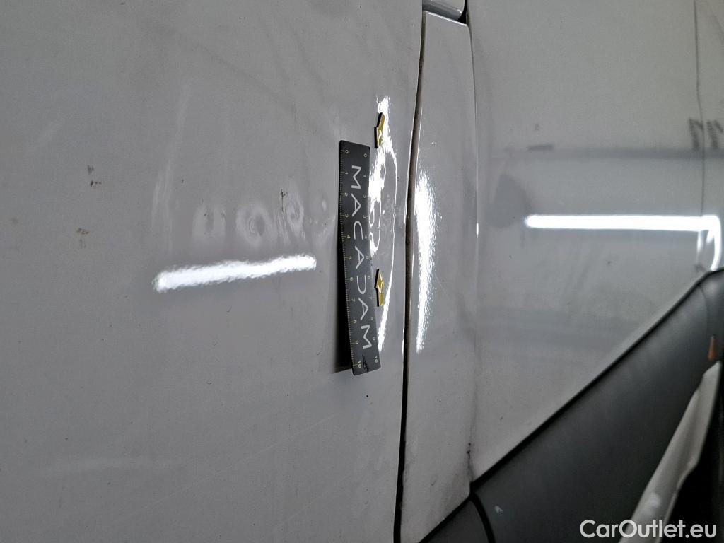  Mercedes  Sprinter MERCEDES-BENZ  / 2018 / 4P / Fourgon tôlé 317 FG 37 3,5t PRO Propu. #19