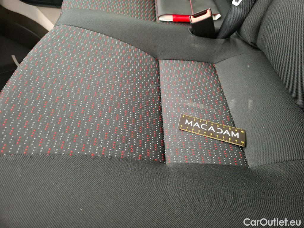  Citroen  Jumper CITROEN  / 2014 / 4P / Fourgon tôlé 35 L3H2 BlueHDi 110 BVM6 Club #21