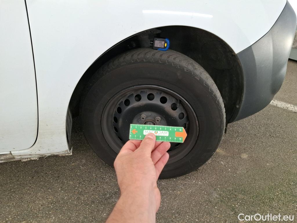 Renault  Kangoo RENAULT  Express VU 4p Fourgonnette Grand Confort dCi 90 EDC #61