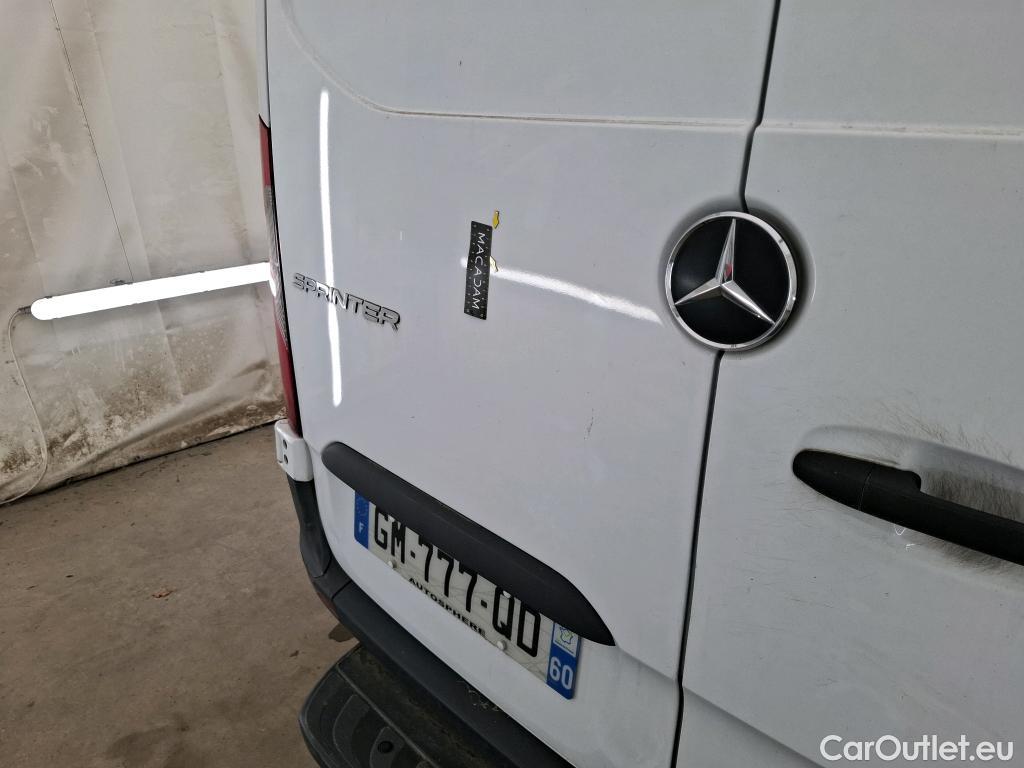  Mercedes  Sprinter MERCEDES-BENZ  / 2018 / 4P / Fourgon tôlé 317 FG 37 3,5t PRO Propu. #72
