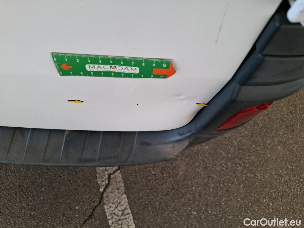  Renault  Kangoo RENAULT  Express VU 4p Fourgonnette Grand Confort dCi 90 EDC #24