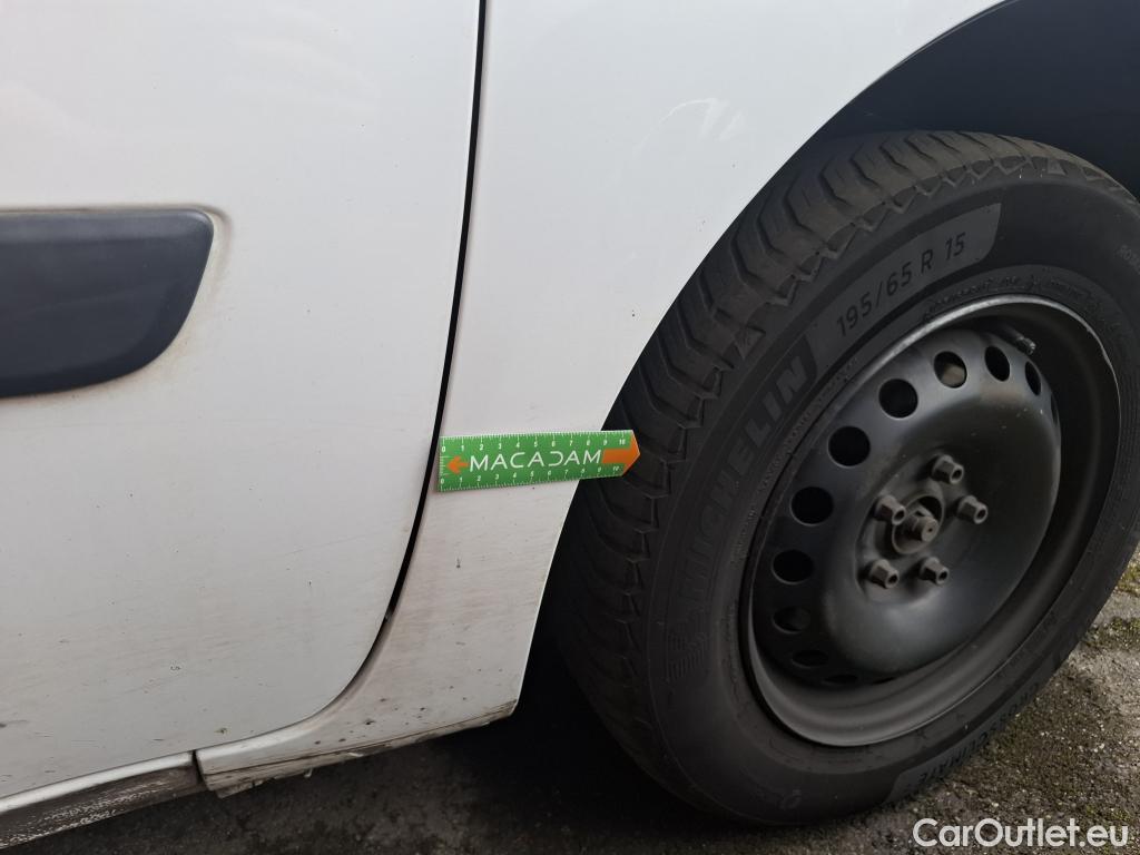  Renault  Kangoo RENAULT  Express VU 4p Fourgonnette Grand Confort dCi 90 EDC #53